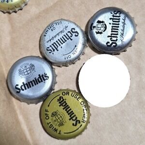 Vintage Schmidts of Philadelphia Beer Bottle Caps Lot of 4 Plastic Lined